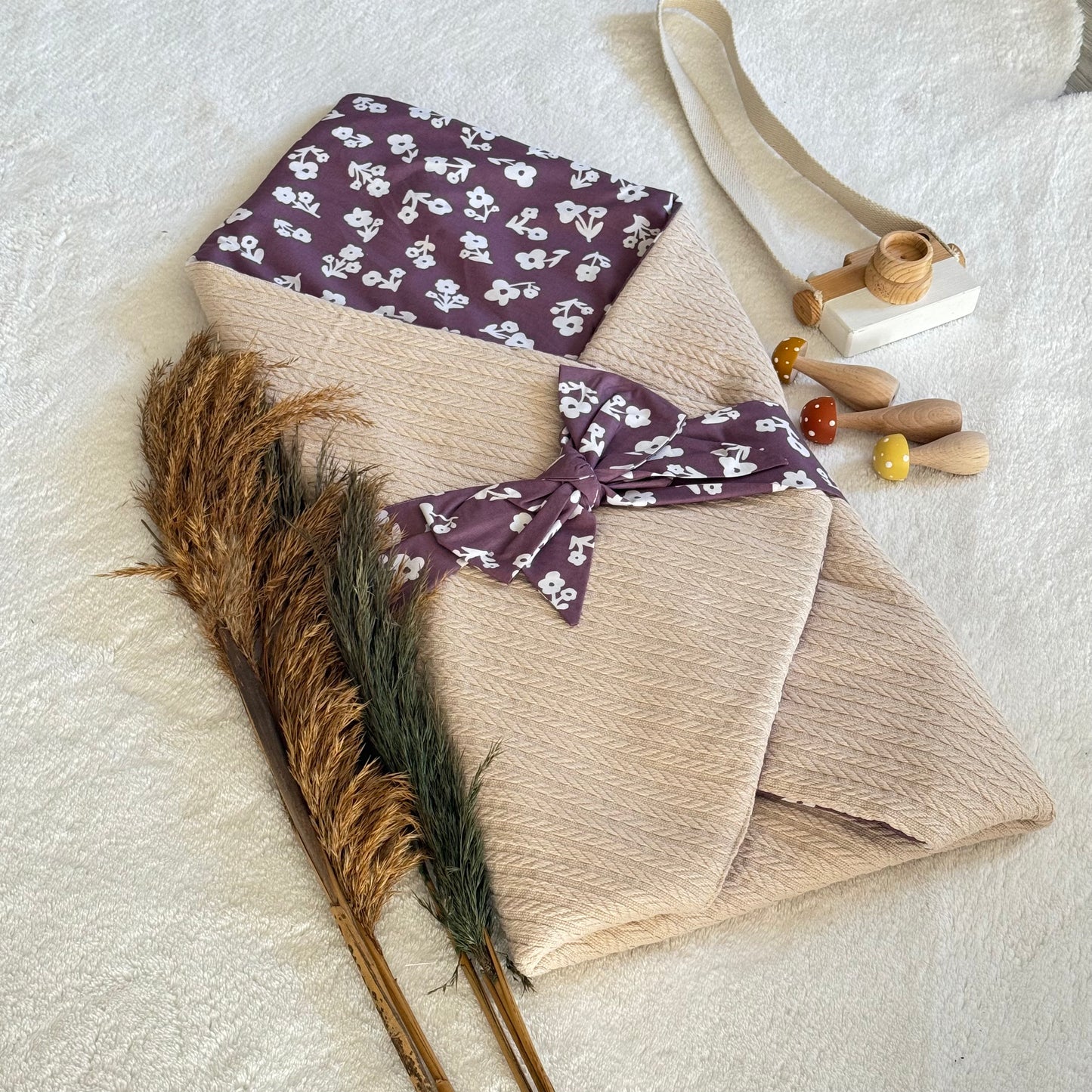 Kundak Battaniye - Mor Çiçek Desenli