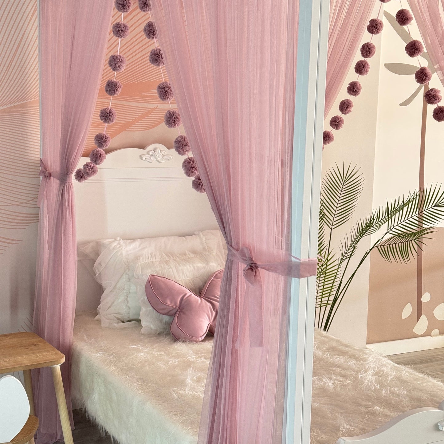 Pastel Pembe Poster Yatak Cibinliği