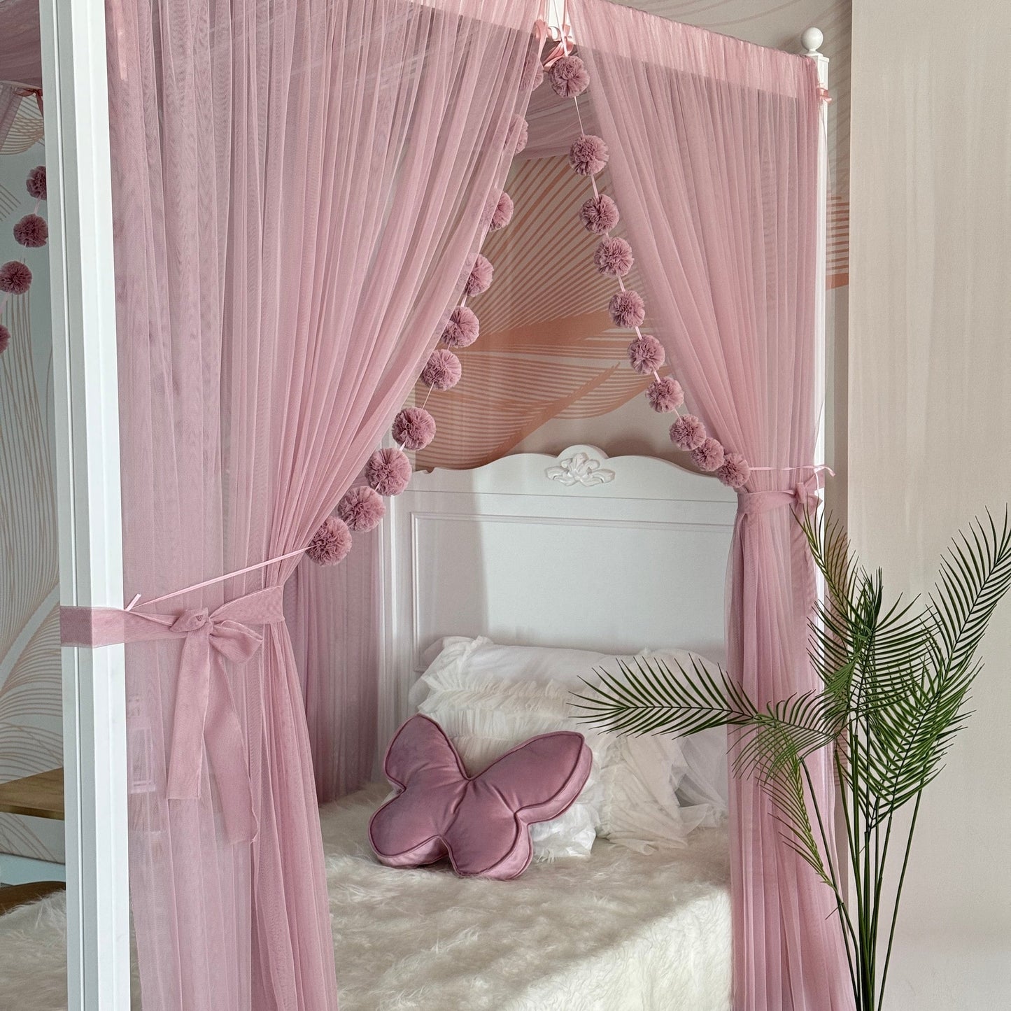 Pastel Pembe Poster Yatak Cibinliği