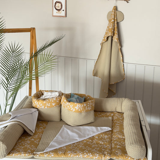 Alt Açma Setleri Sarı Çiçek Desenli