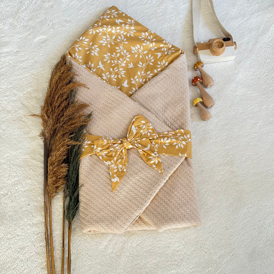Kundak Battaniye - Sarı Çiçek Desenli