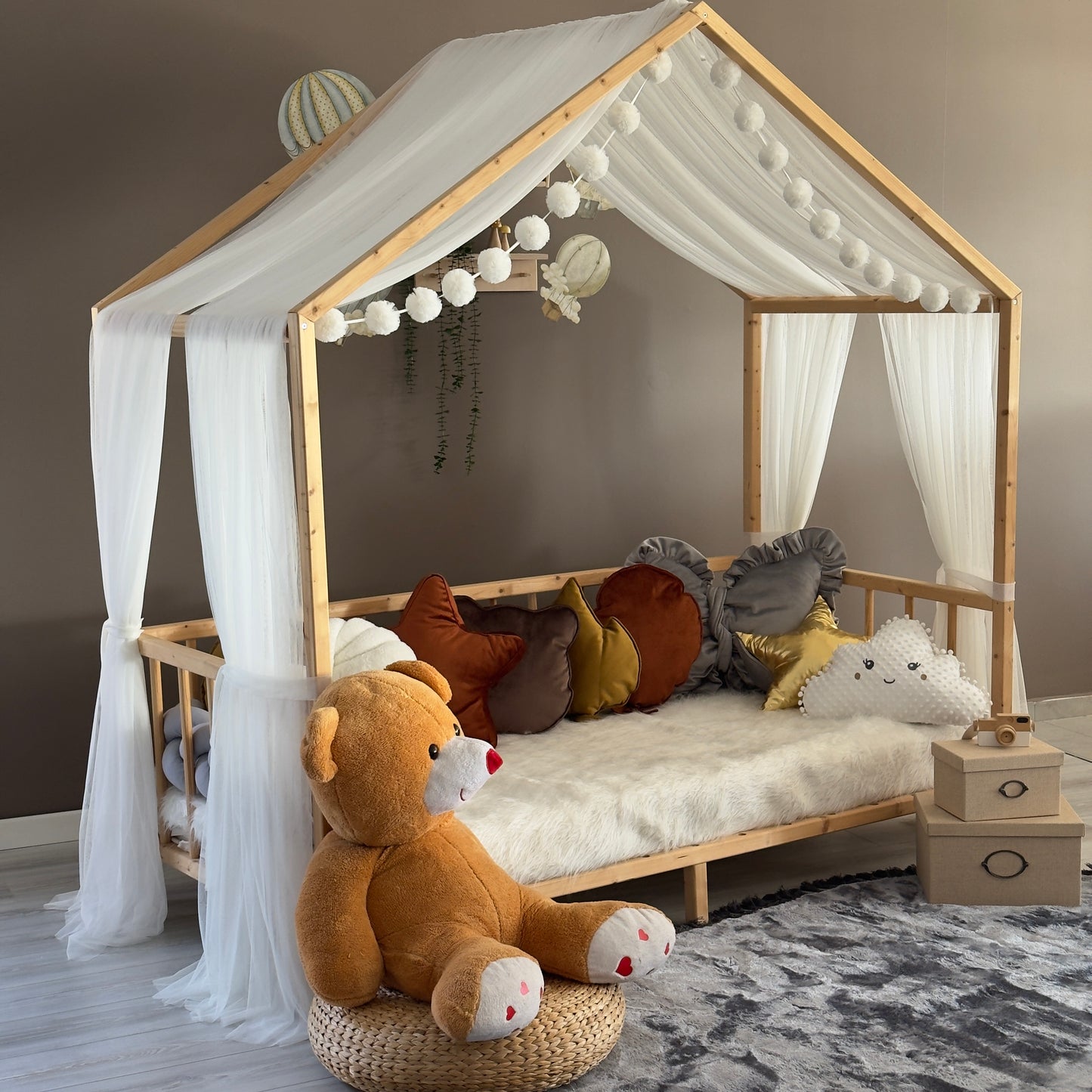 Beyaz Montessori Cibinlik - A Tipi