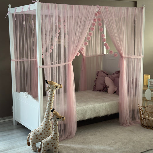 Toz Pembe Poster Yatak Cibinliği